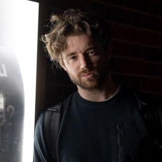 Laurence McKenna profile